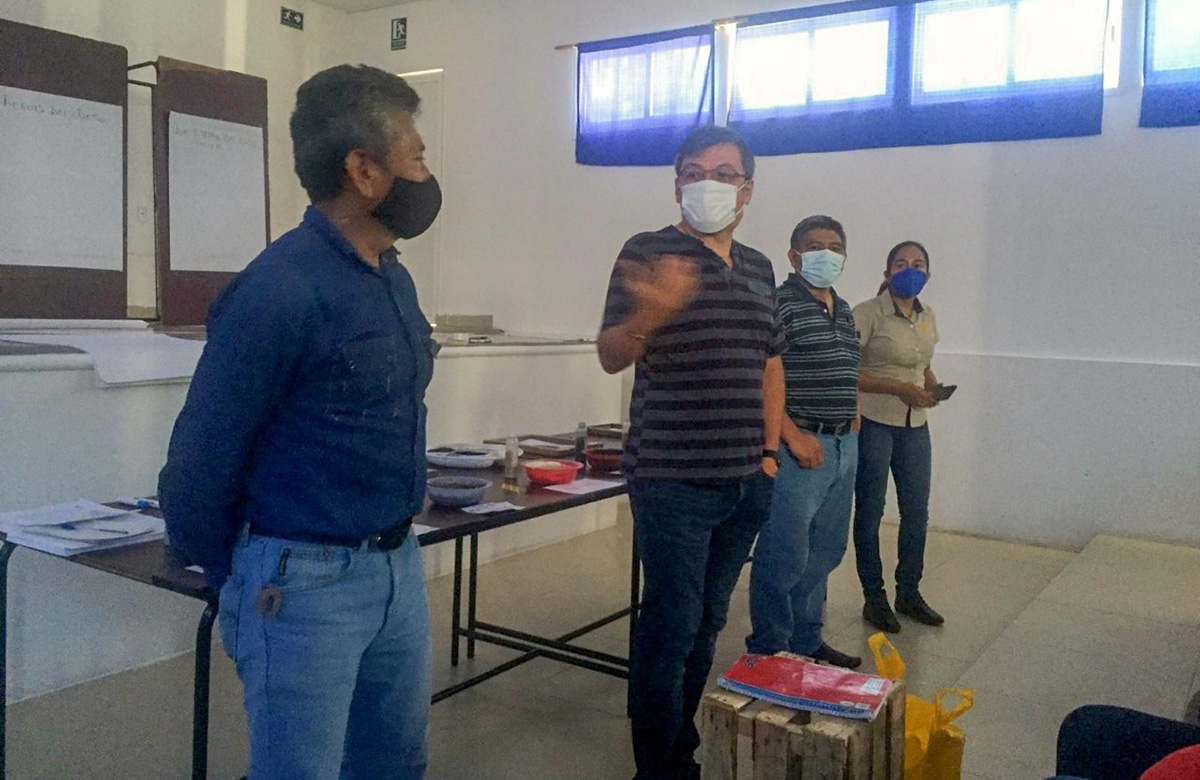 unachmezcalapa101121