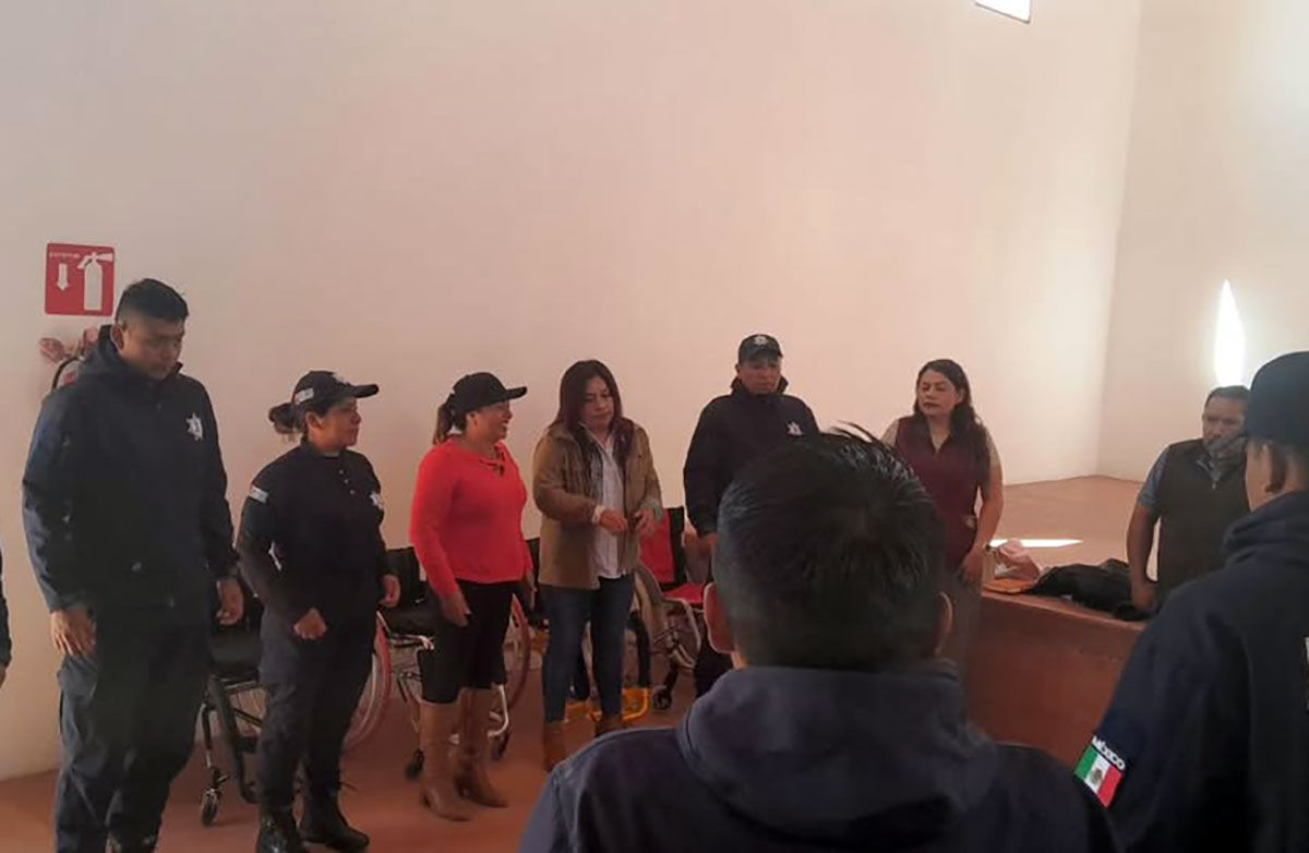 polisclc030325a