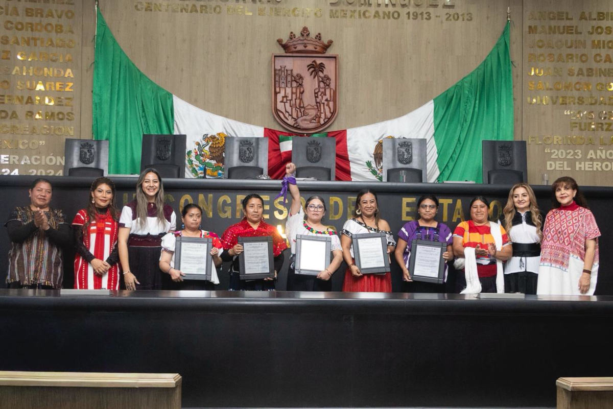 congpremiomujer161025