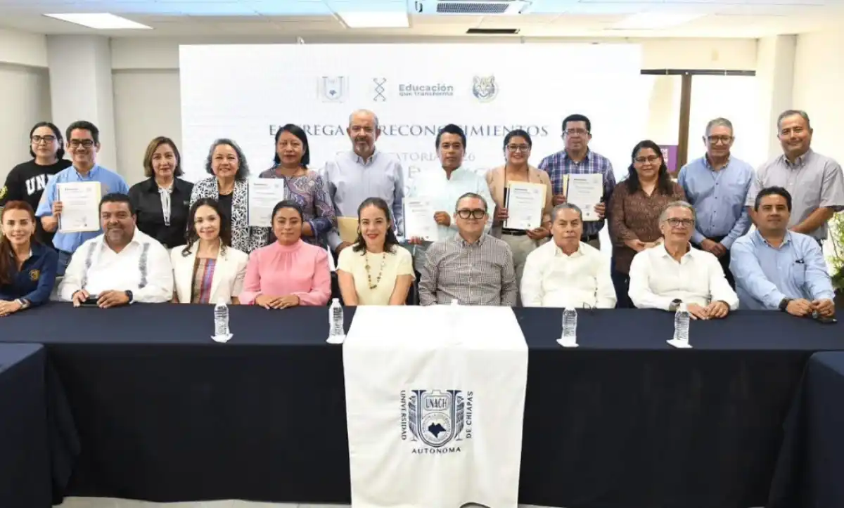 unachcuerpoacademico190826